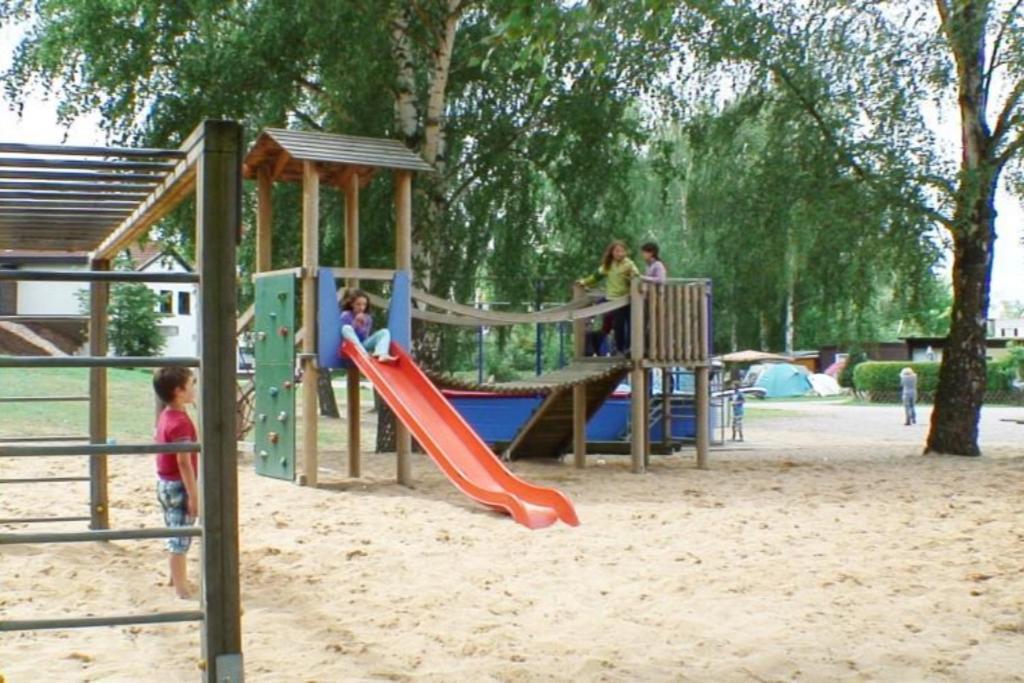 Chemnitz - Haus Am See Mit Sandstrand Nahe Rhein-Main Und Spessart Kahl am Main エクステリア 写真