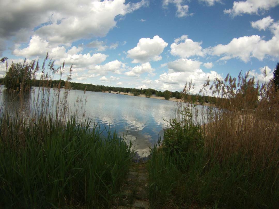 Chemnitz - Haus Am See Mit Sandstrand Nahe Rhein-Main Und Spessart Kahl am Main エクステリア 写真